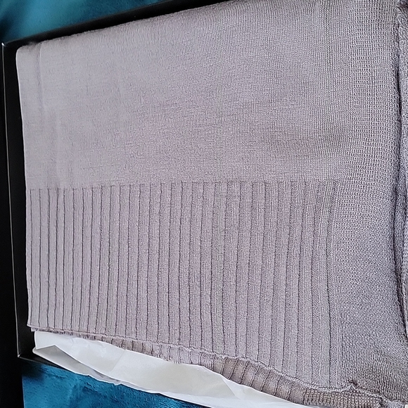 IMAN global chic soft wrap in pewter gray (no sequins) - Picture 2 of 6